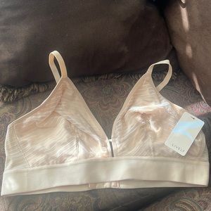 Wear lively Bra size 3 toasted almond